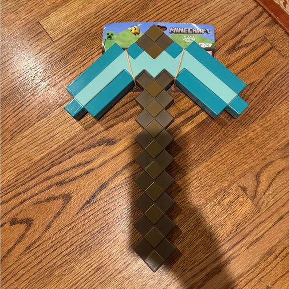 NWT Disguise‎ Kids Minecraft Steve Diamond Pickaxe Costume Accessory Halloween - Picture 2 of 4